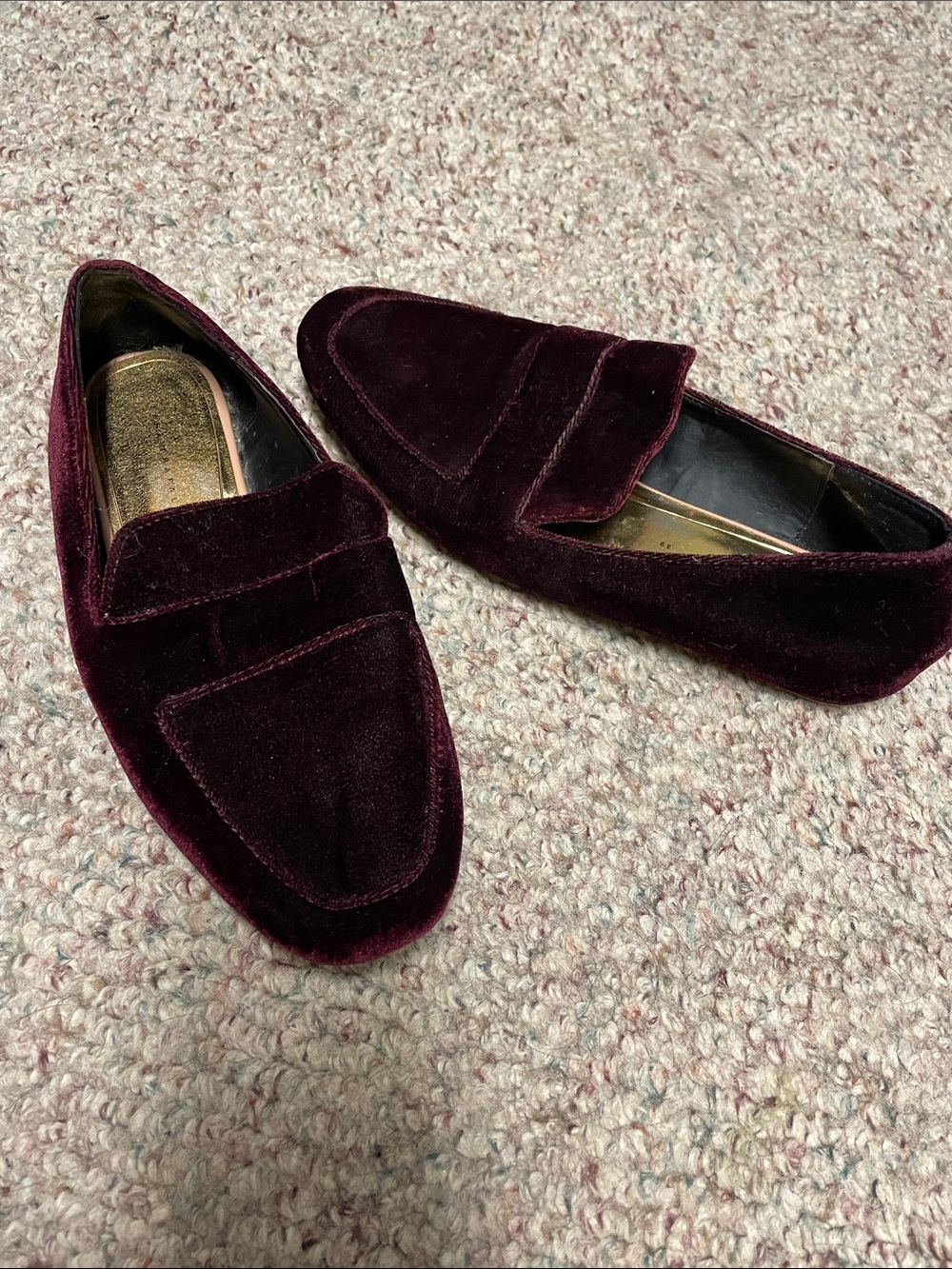 Zara velvet burgendy flat loafer shoes